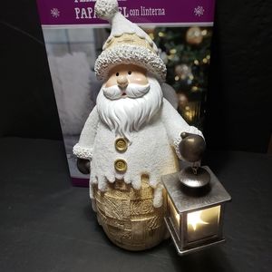 HOLIDAY SANTA With LED Lantern Figure